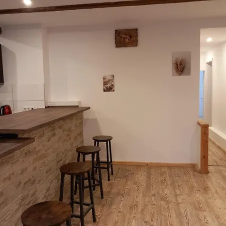 1 Bartoelke Apartment *